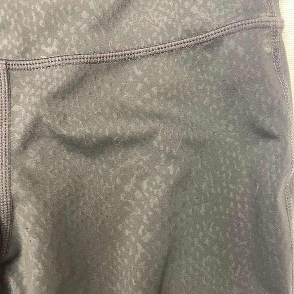 Athleta snake skin print leggings size XS - Picture 4 of 7